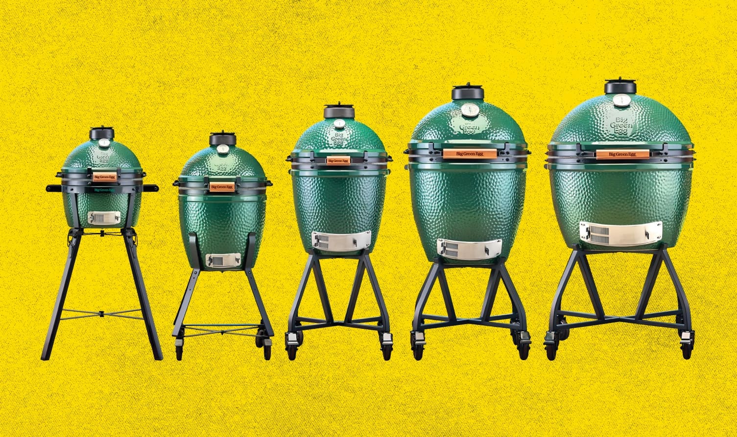 Big Green Egg ceramic grill with accessories